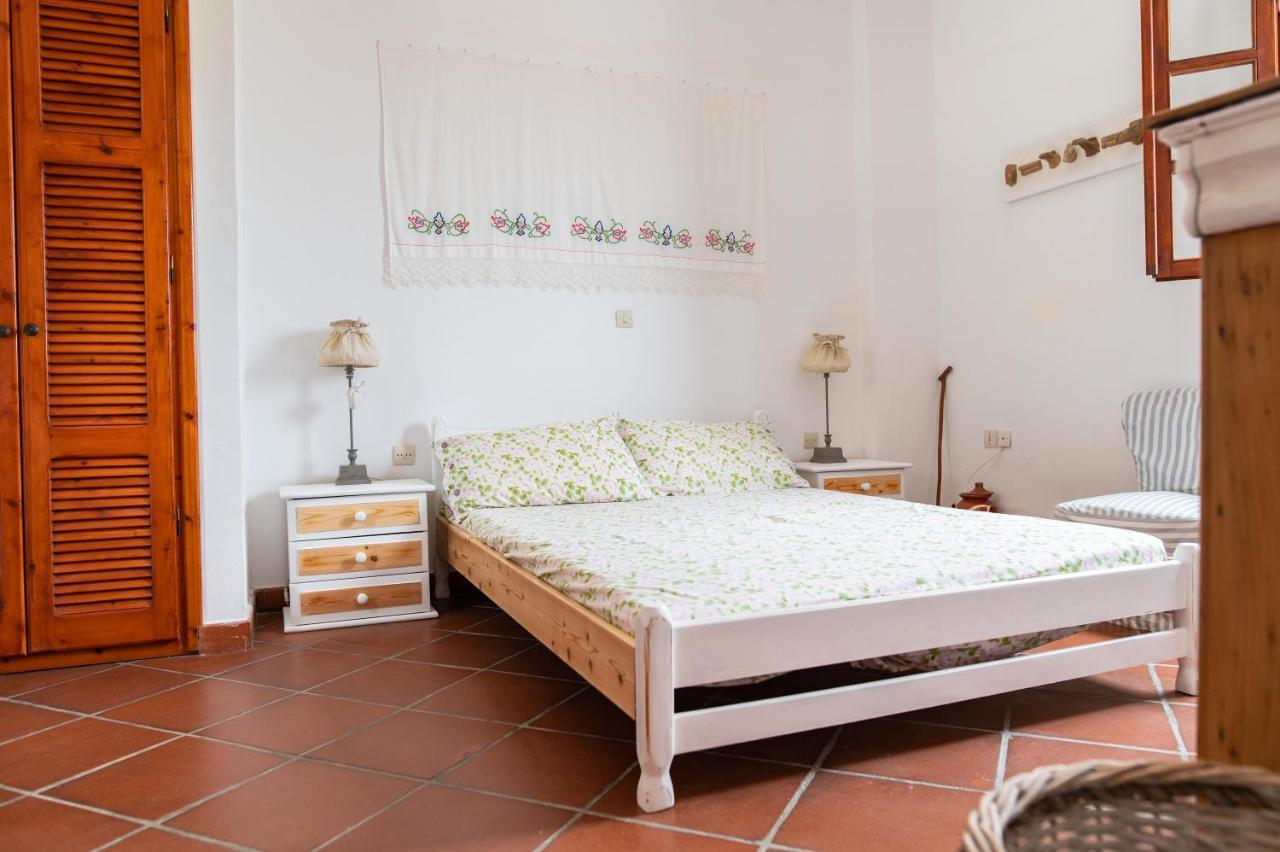 קפלוס Ficus Traditional Apartments מראה חיצוני תמונה