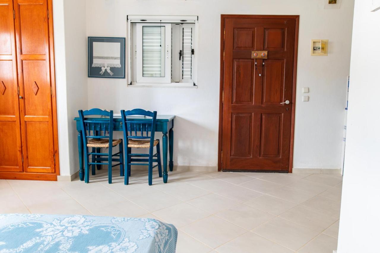 קפלוס Ficus Traditional Apartments מראה חיצוני תמונה