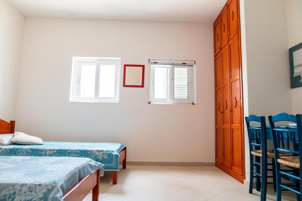 קפלוס Ficus Traditional Apartments מראה חיצוני תמונה